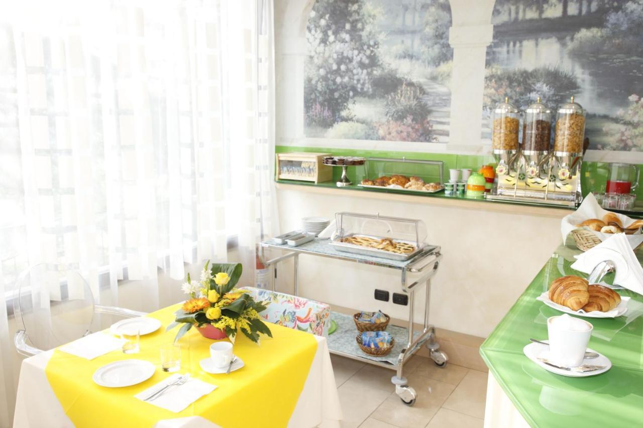 סראוואלה Hotel Il Monte מראה חיצוני תמונה