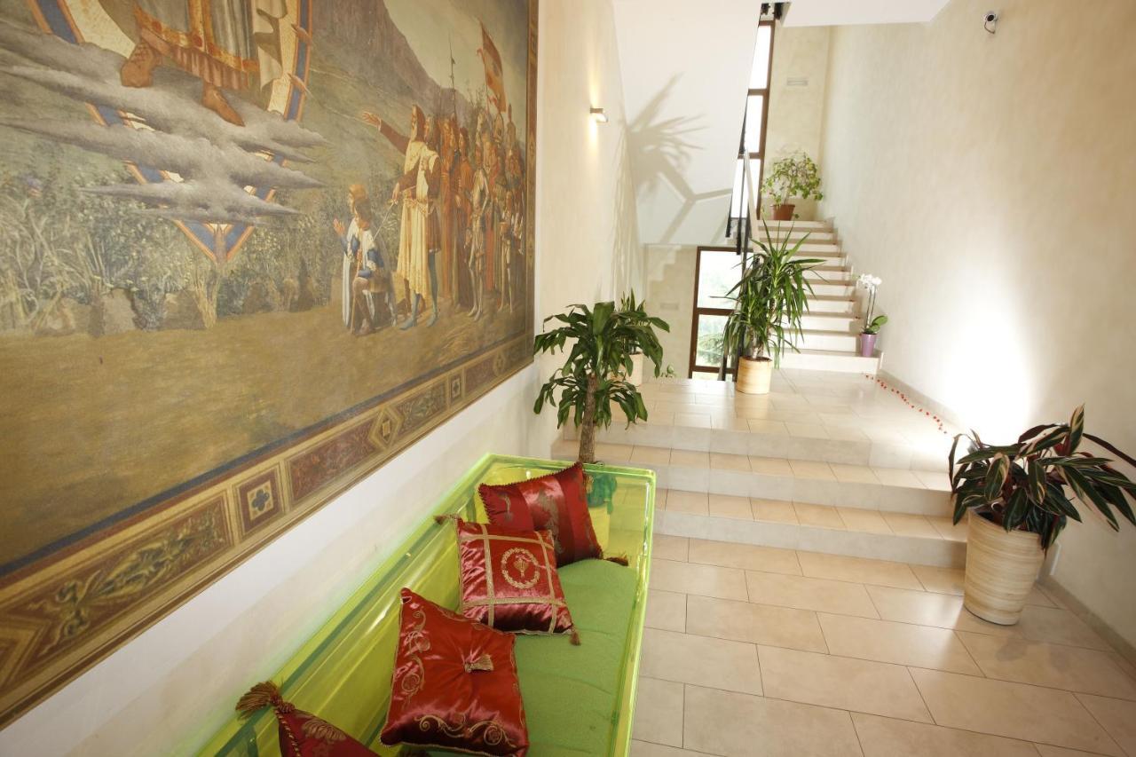 סראוואלה Hotel Il Monte מראה חיצוני תמונה